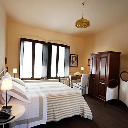 Agroturismo Tenuta Corigliano *